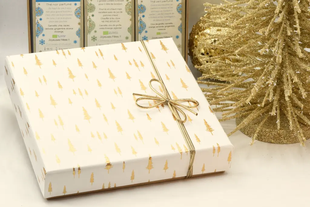 lheurebleue-assortiment-thé-noël-xmas-tree-002.webp