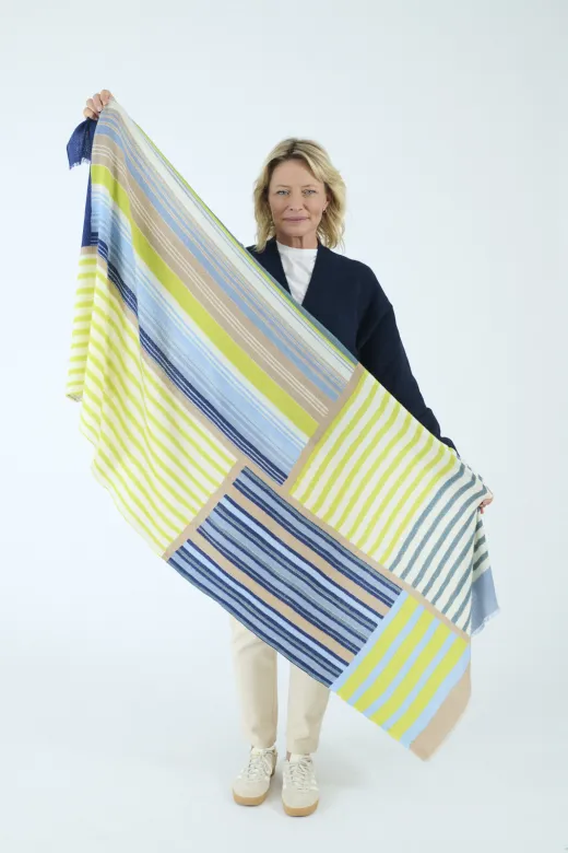 lheurebleue-storiatipic-foulard-charly-bleu-2.webp