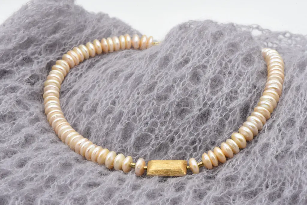 Collier de perle naturelle