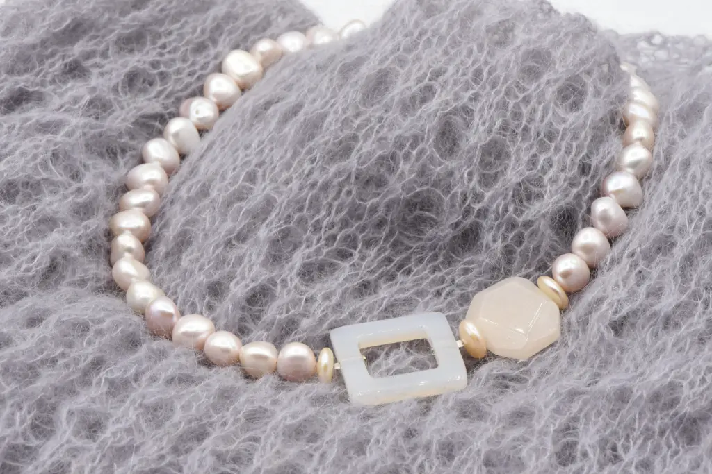 Collier de perle - "Géométrie" quartz