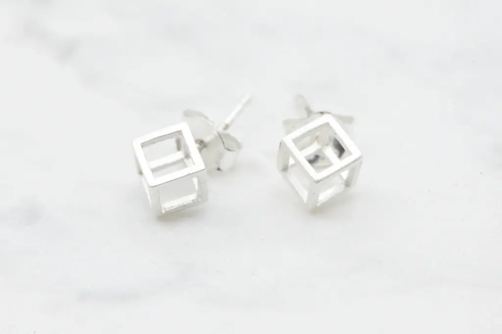 B.O. "Katwalk" - Puce "CUBE"