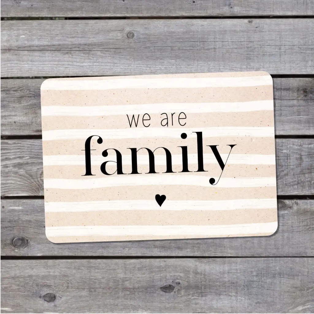 Carte Postale Pauline K. "FAMILY"