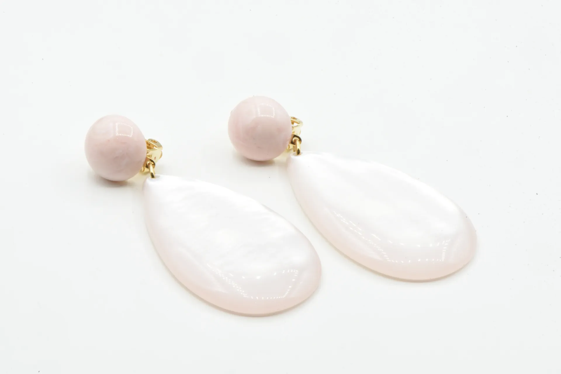 BO clip"LANA" by Francine Bramli