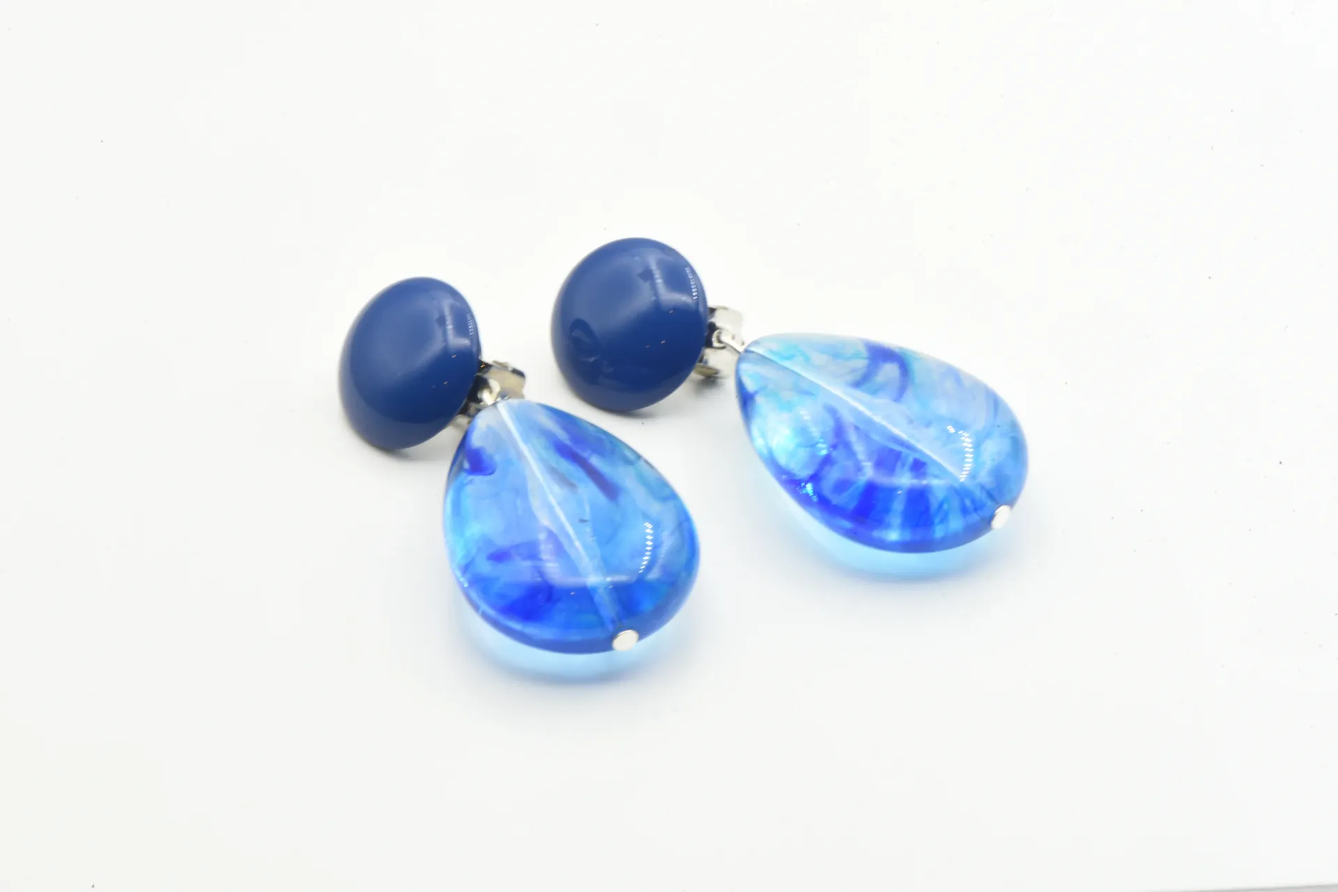 BO clip "CUBA" by Francine Bramli