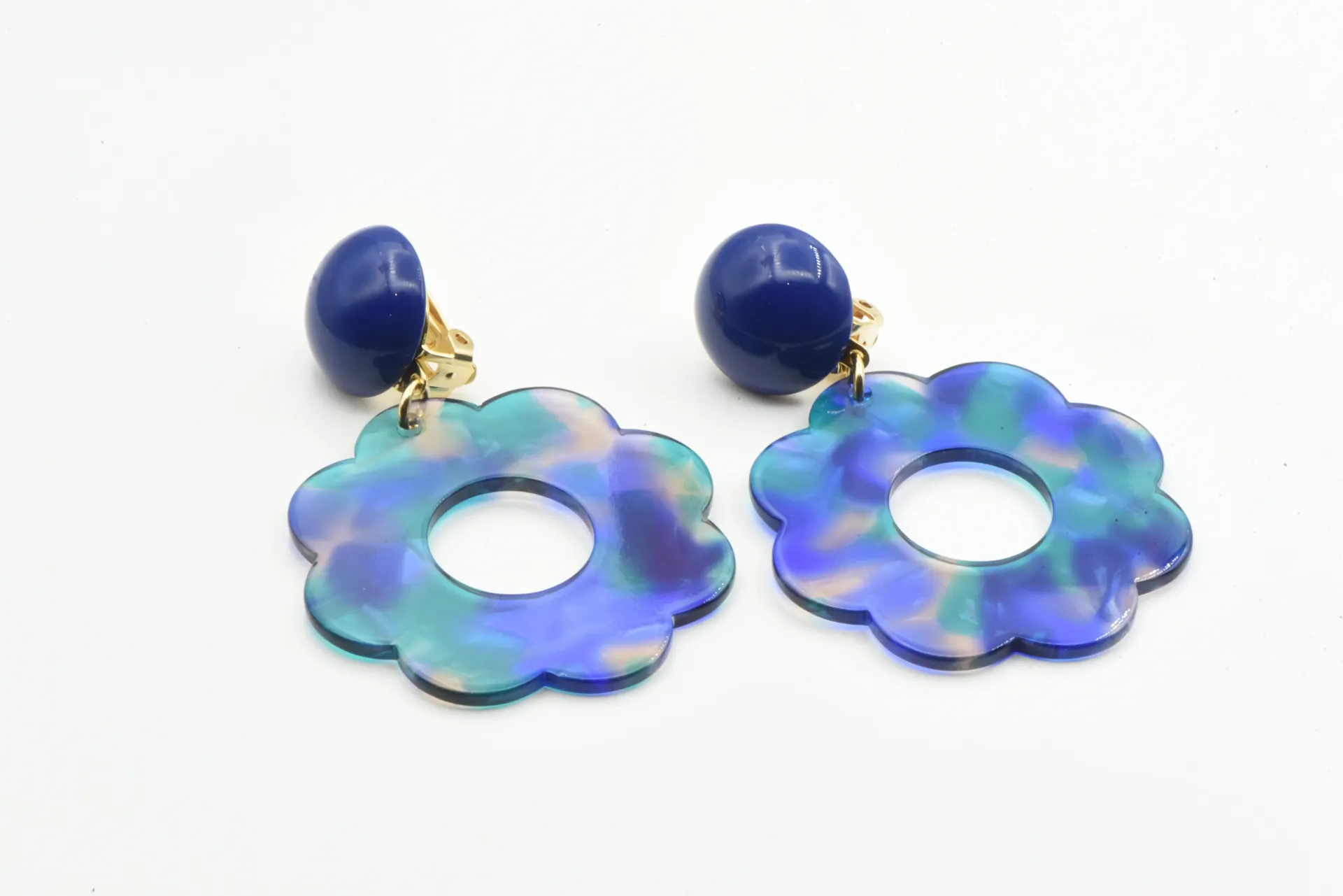 BO clip "LILA S" by Francine Bramli