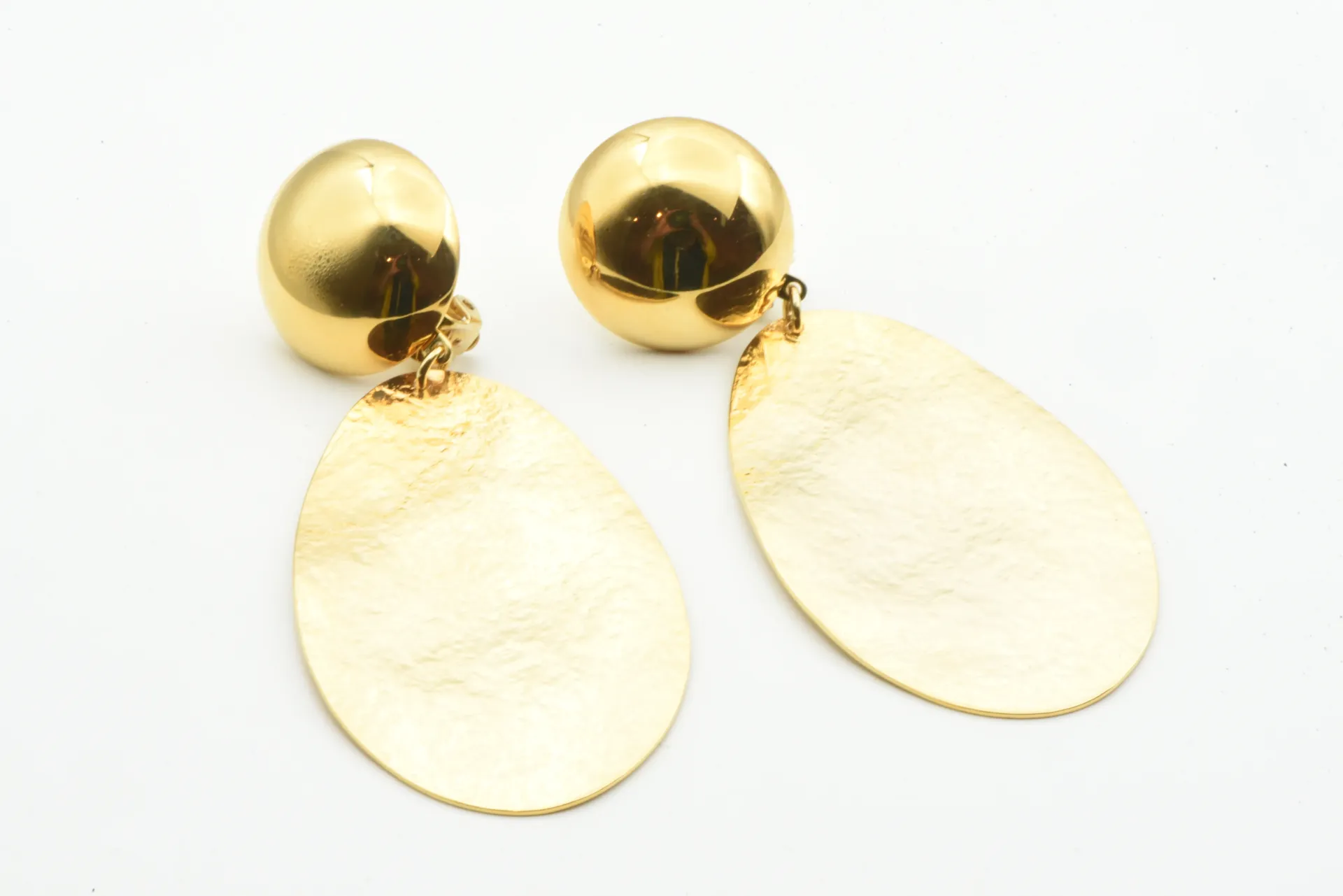 BO clip "LIMA" by Francine Bramli