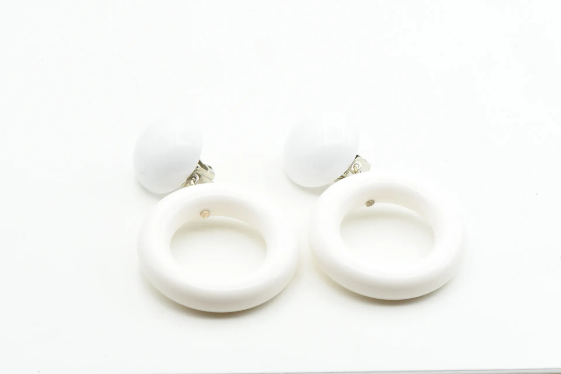 BO clip by Francine Bramli