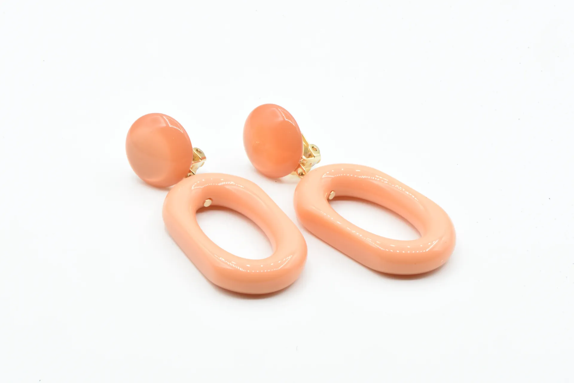 BO clip by Francine Bramli