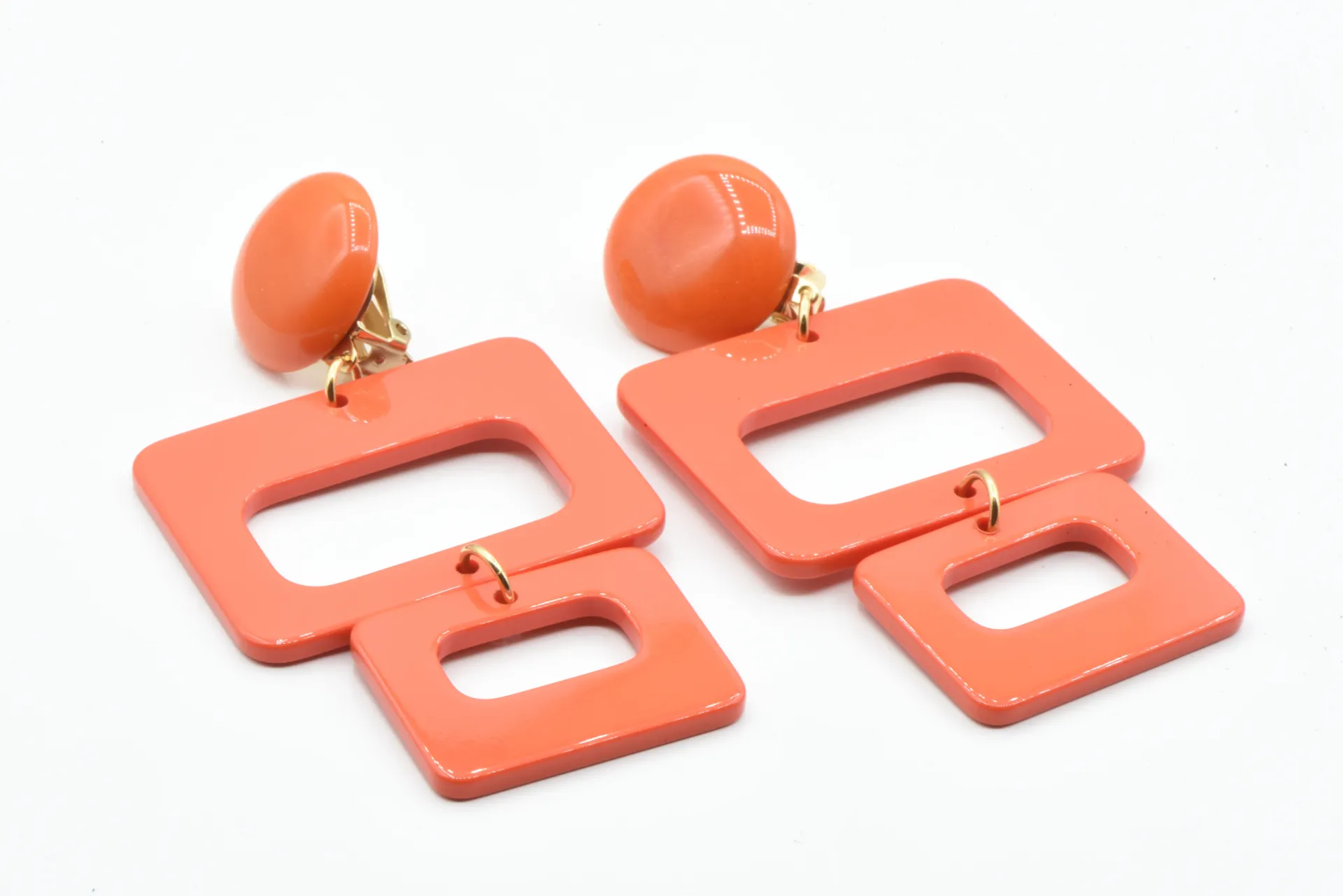 BO clip by Francine Bramli