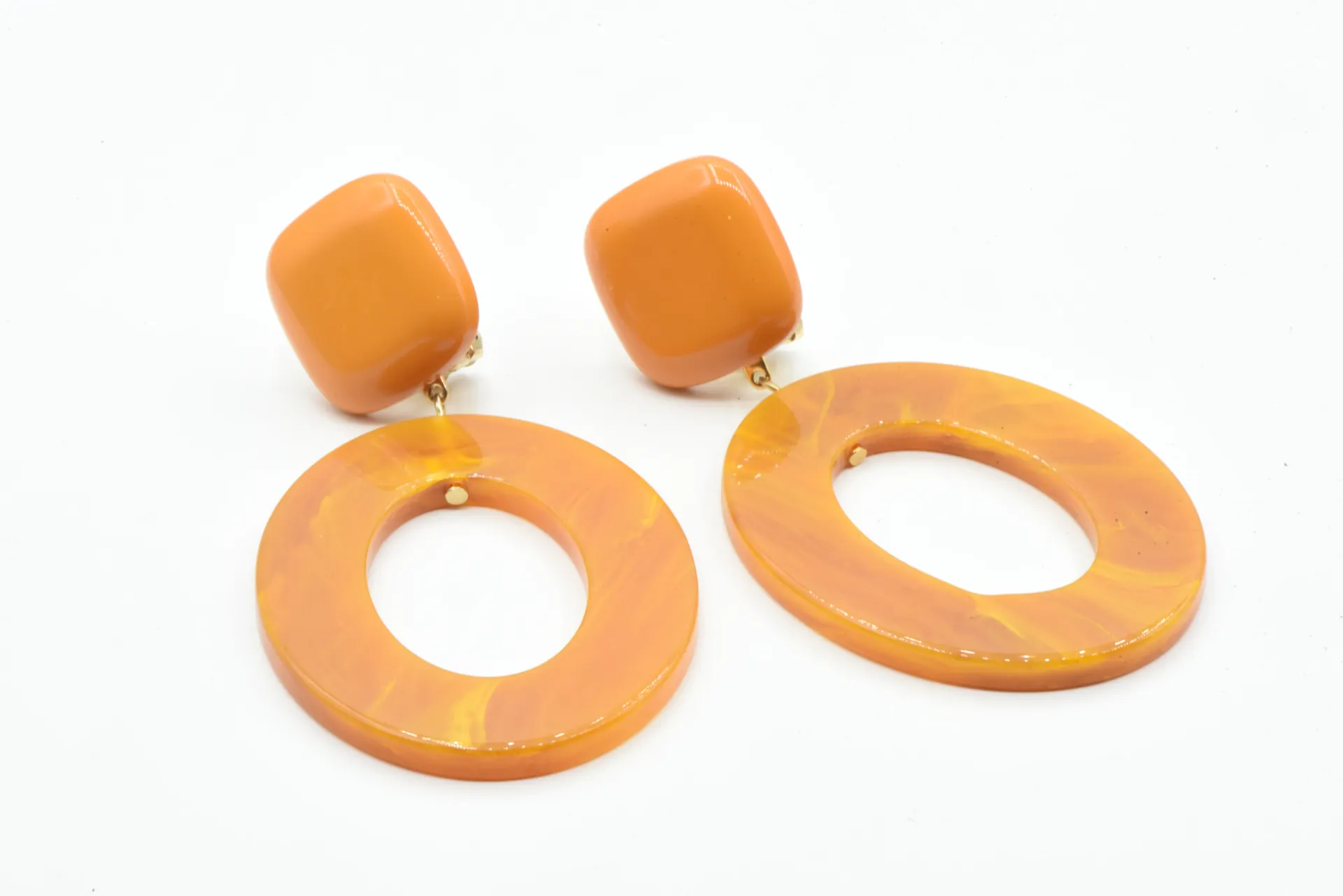 BO clip by Francine Bramli