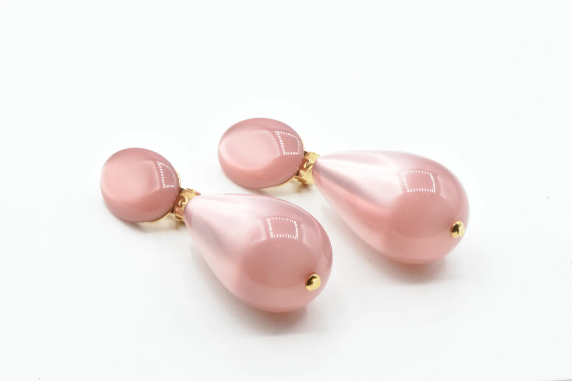 BO clip "CAYENNE" by Francine Bramli