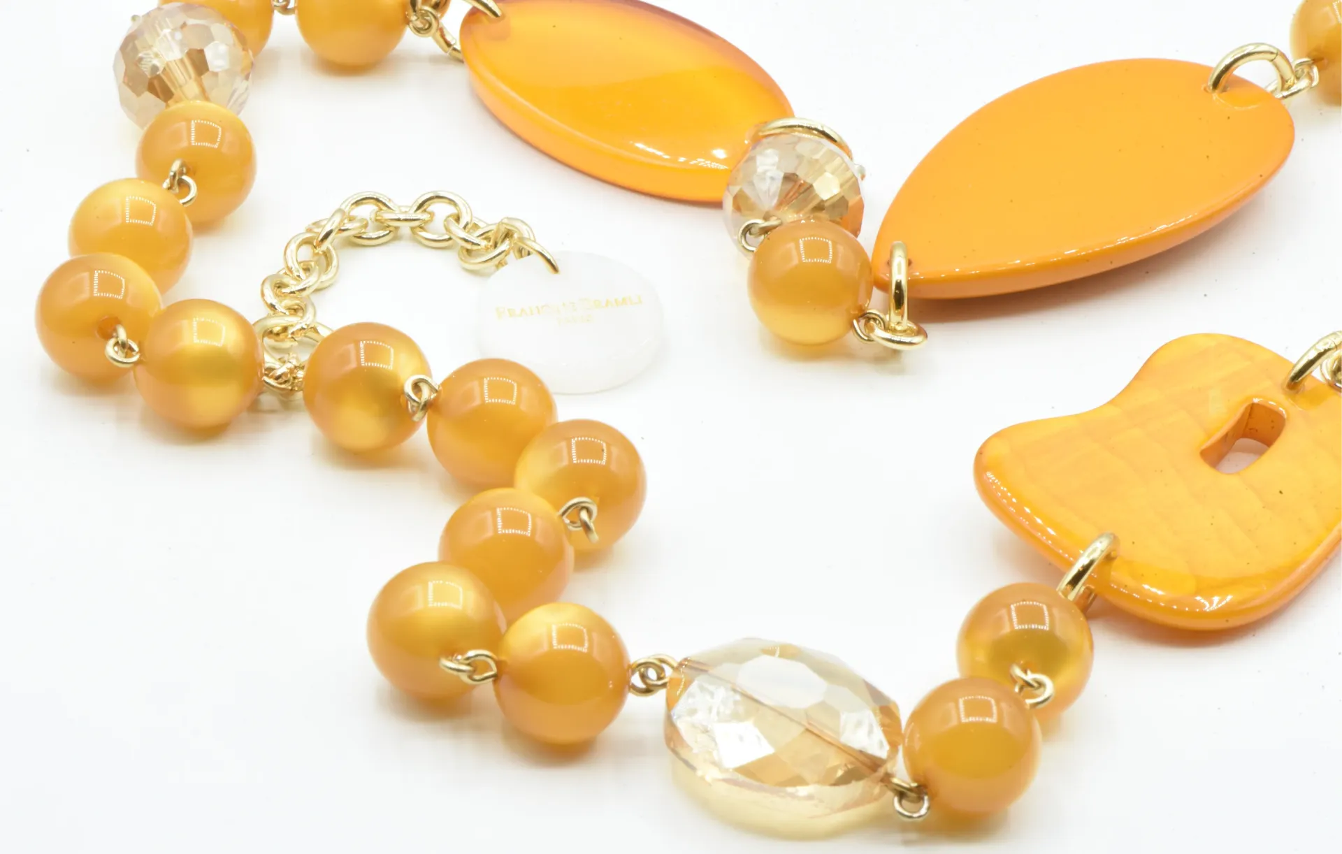 Sautoir by Francine Bramli - orange