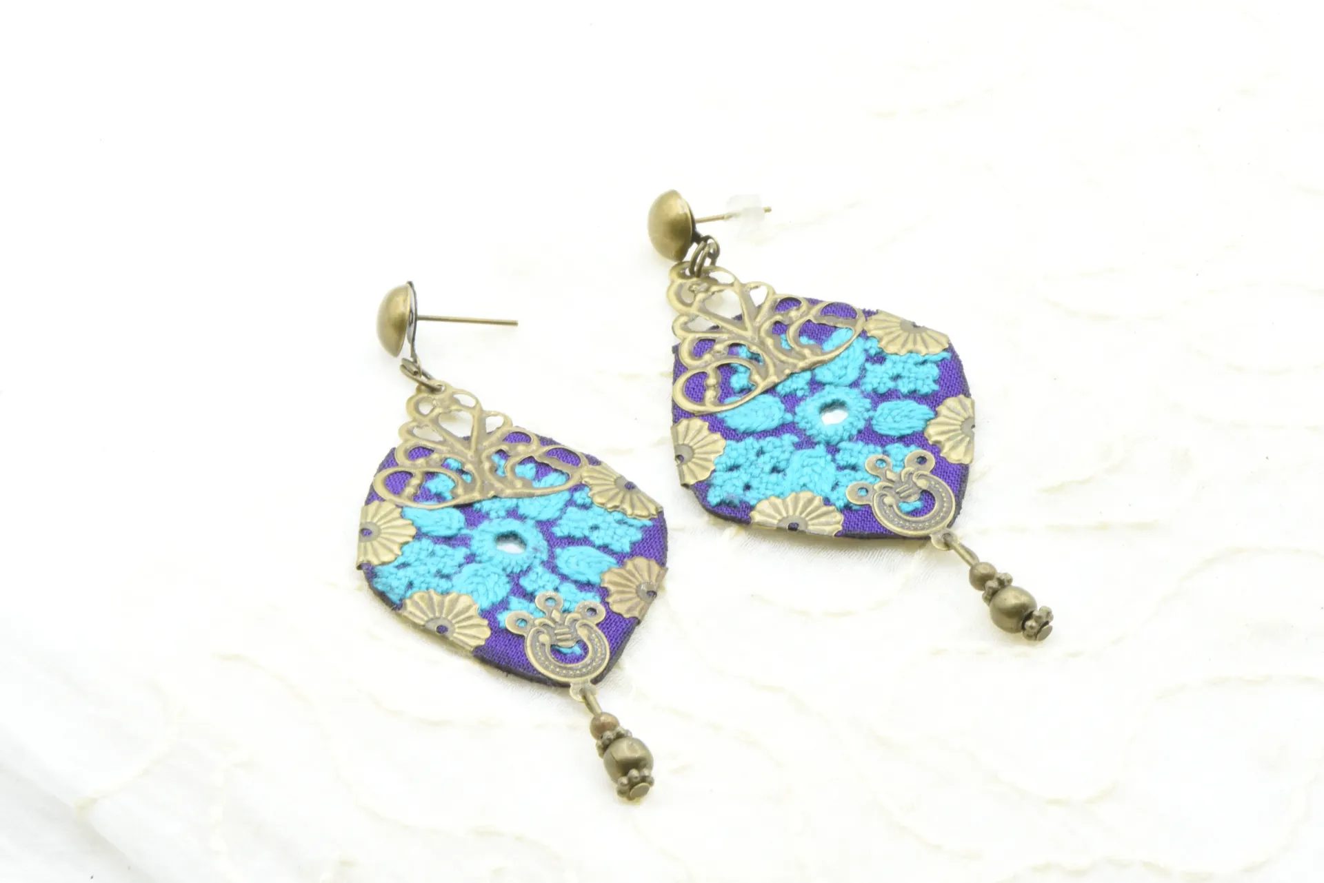 B.O. "MIM" Maryam Moqise bleue