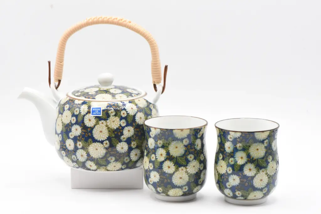 Service à thé "CHRYSANTHEME" bleu