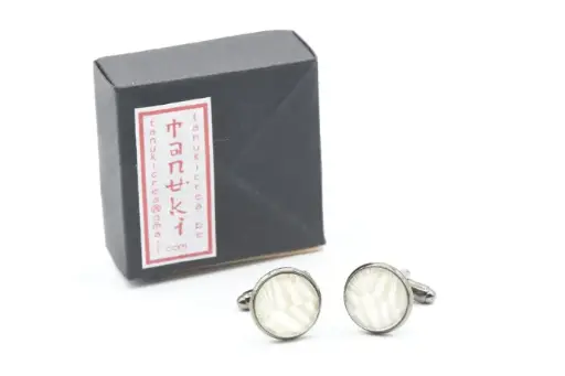 Bouton de manchette "TANUKI"
