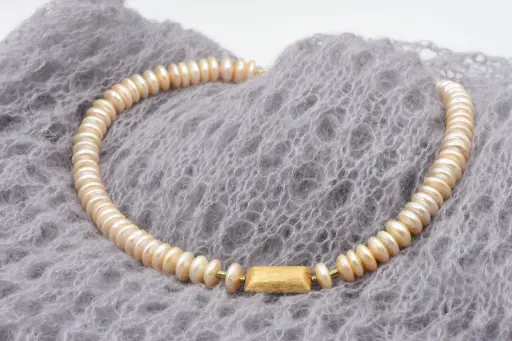 Collier de perle naturelle