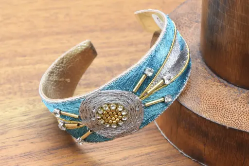 Bracelet bangles "APACHE" - Modèle "Aprielle"