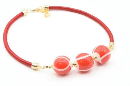 Collier résine "REBEL" rouge